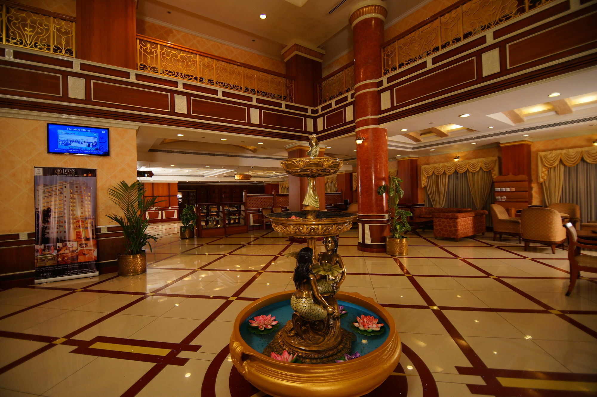 Joys Palace Hotel Thrissur Ngoại thất bức ảnh